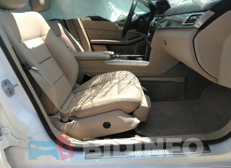 WDDHF5KB8EB058047 Photo# 5