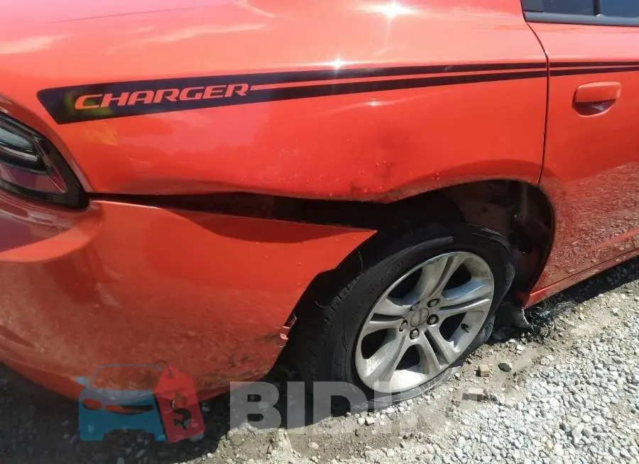 2C3CDXBG1KH643867 Photo# 6
