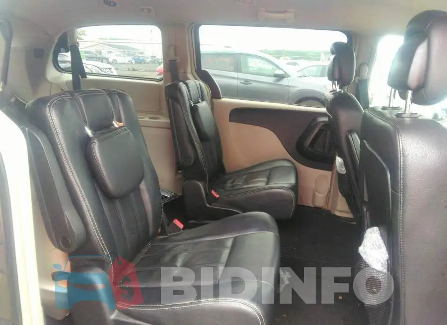 2C4RC1BG4GR165208 Photo# 8