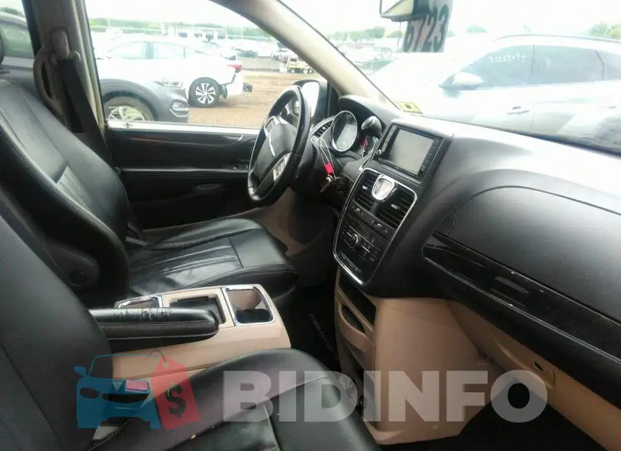 2C4RC1BG4GR165208 Photo# 5