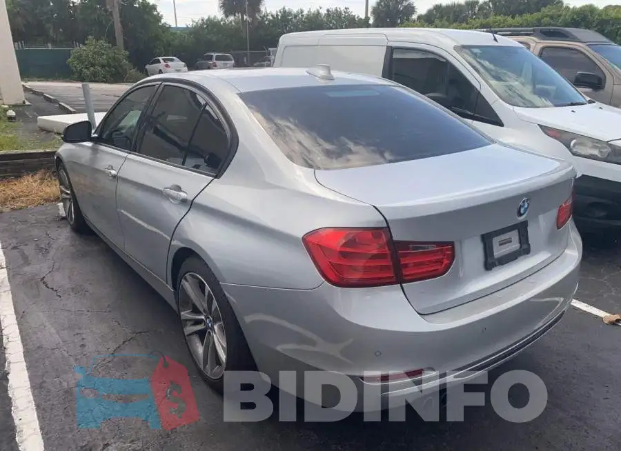 WBA3A5G51FNS88984 Photo# 3