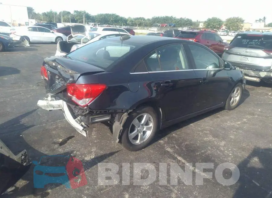 1G1PE5SB2G7192592 Photo# 4
