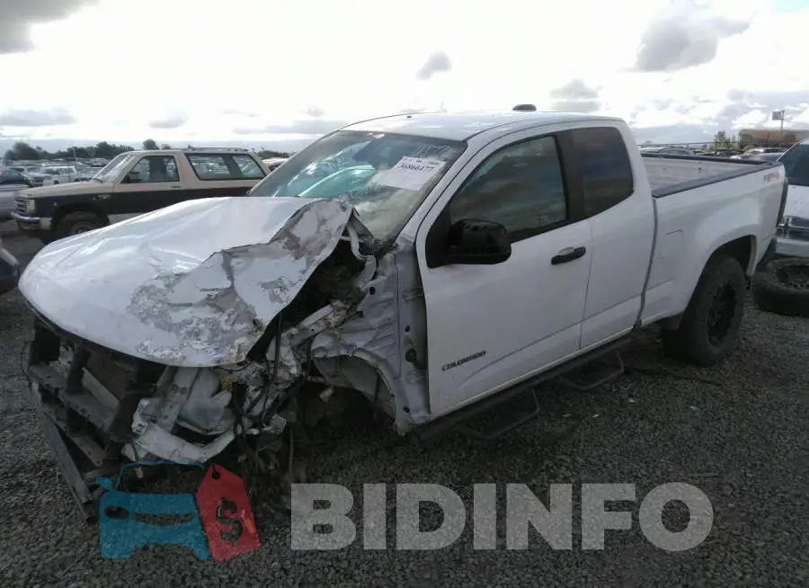 1GCHTBEA1G1262864 Photo# 2