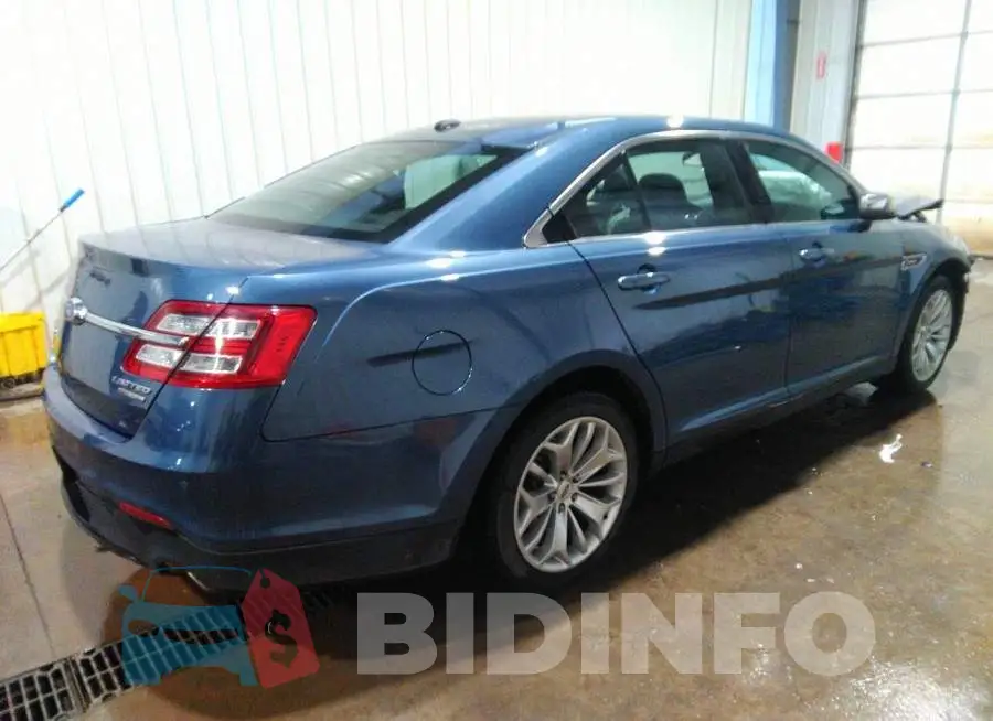 1FAHP2F82JG126253 Photo# 4