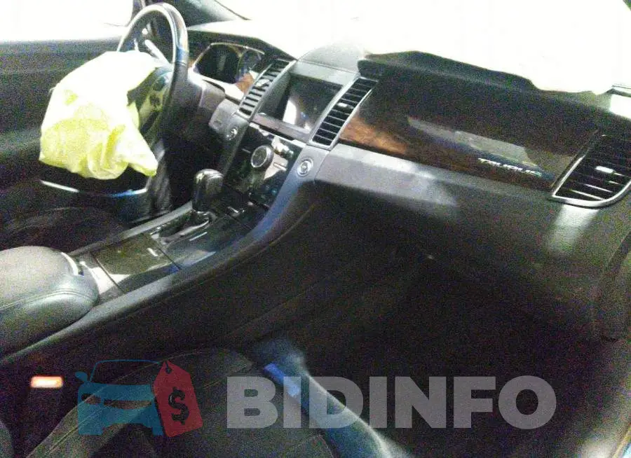 1FAHP2F82JG126253 Photo# 5