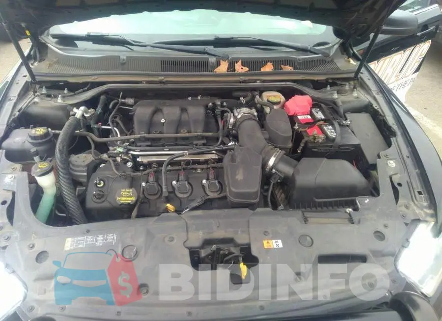 1FAHP2M88DG158163 Photo# 10