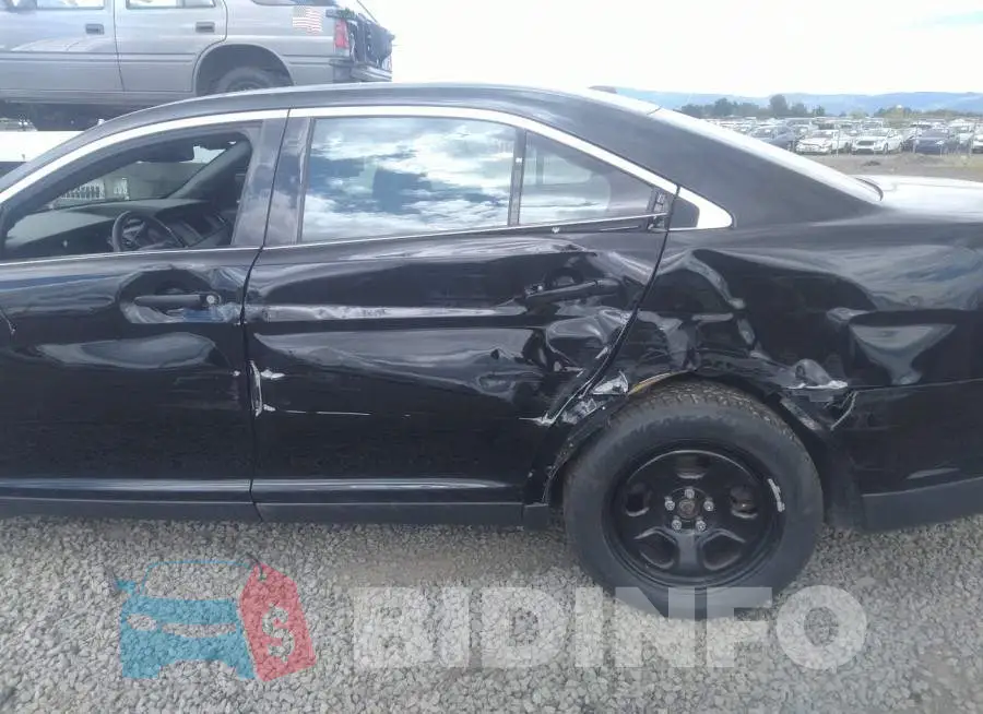 1FAHP2MK6EG101098 Photo# 6