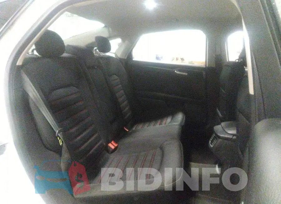 3FA6P0HR8DR200158 Photo# 8