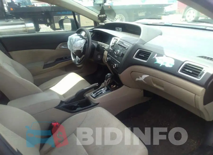 19XFB2F57FE004016 Photo# 5