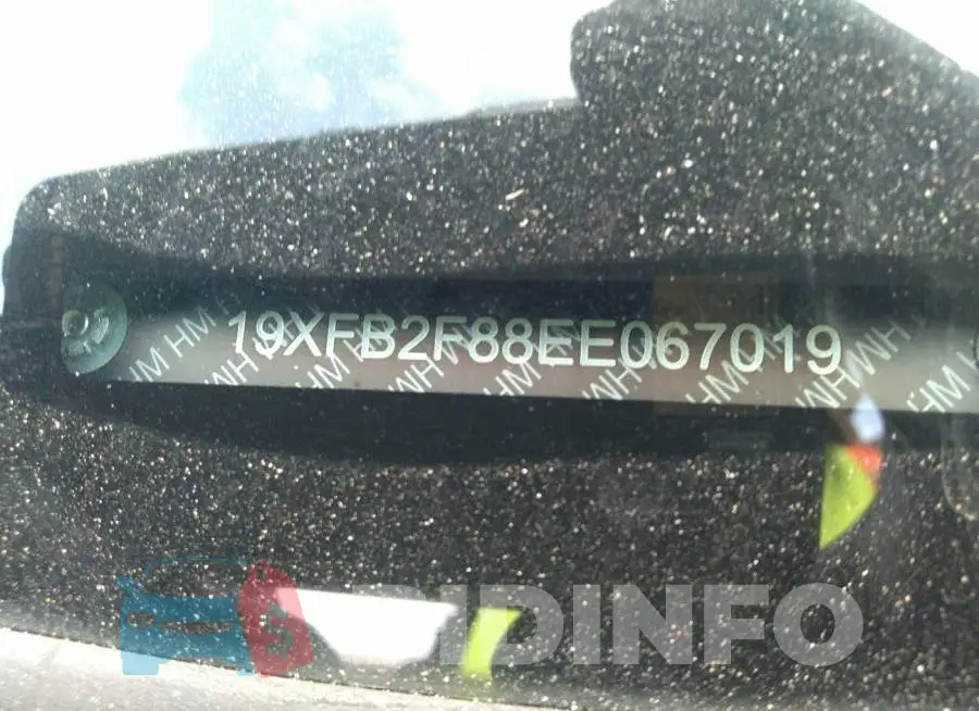 19XFB2F88EE067019 Photo# 9