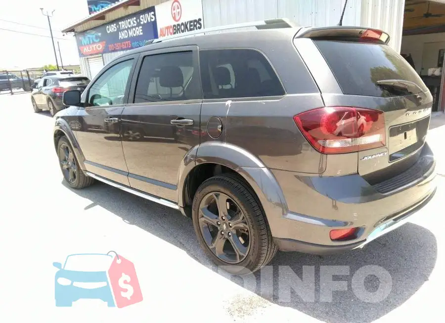 3C4PDCGG9JT517115 Photo# 3