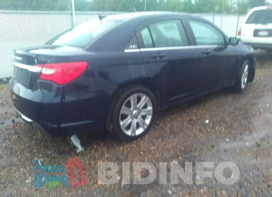 1C3CCBAB9DN640124 Photo# 4