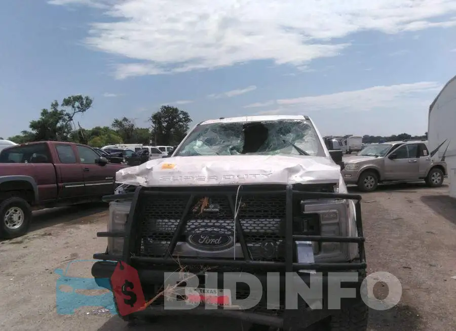 1FT7W2BT1JEB49635 Photo# 6