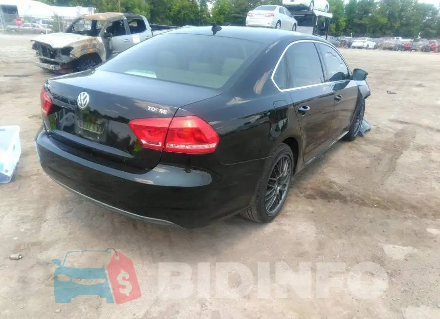 1VWBN7A39DC102832 Photo# 4