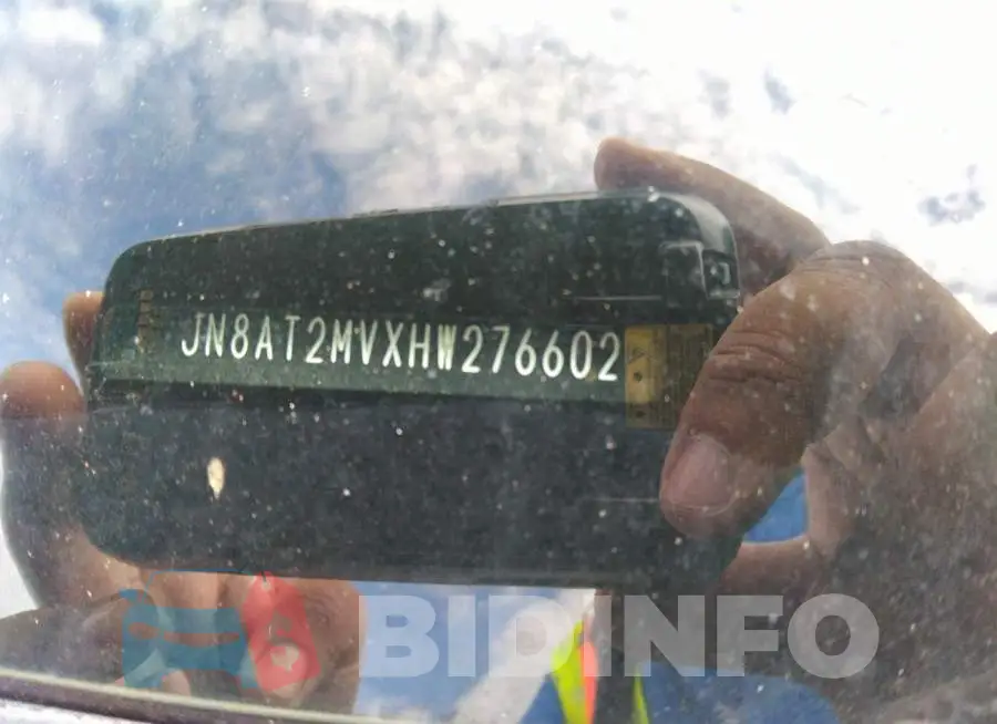 JN8AT2MVXHW276602 Photo# 9
