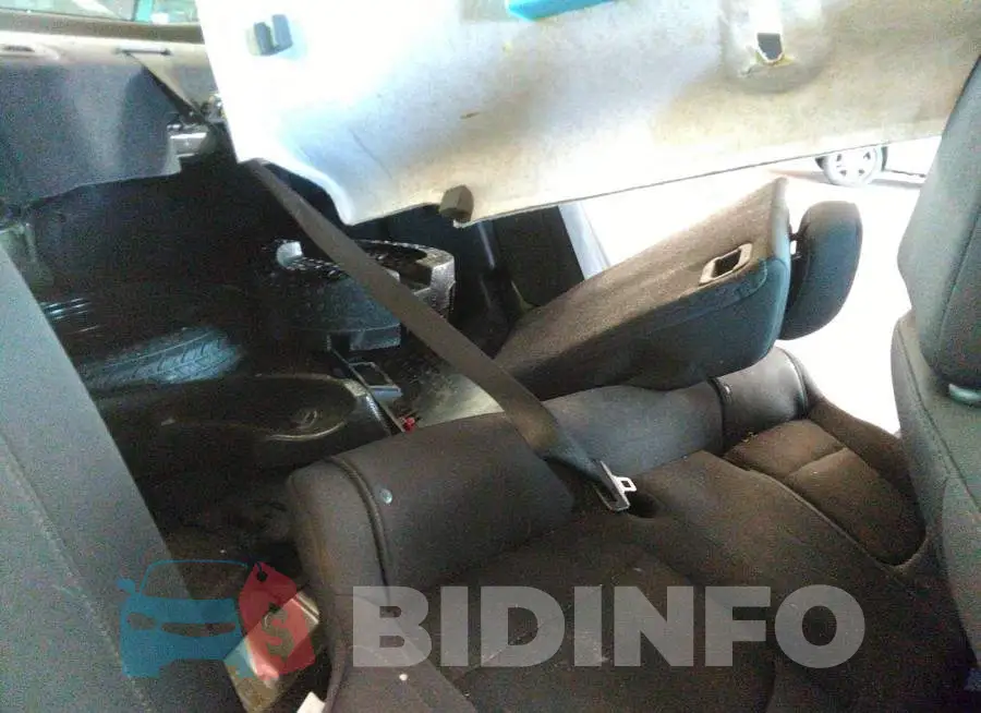 1G1ZD5ST5LF076193 Photo# 8