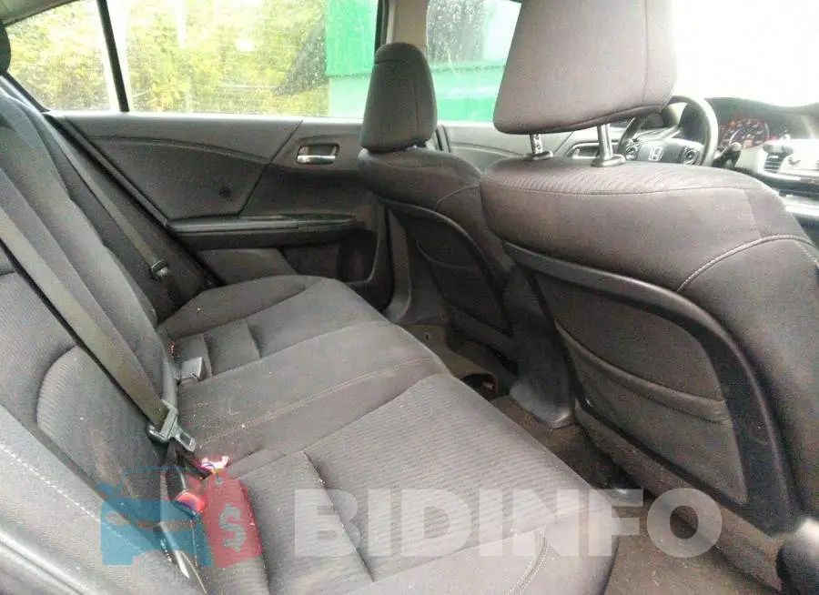 1HGCR2F55EA259717 Photo# 8
