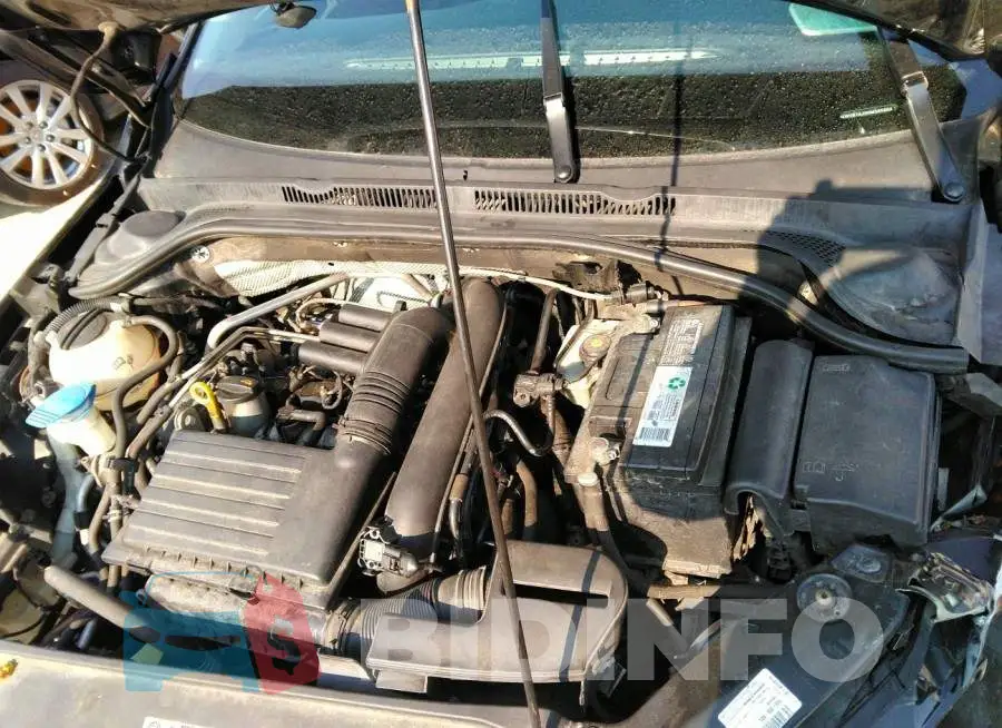 3VW2B7AJ5HM365864 Photo# 10