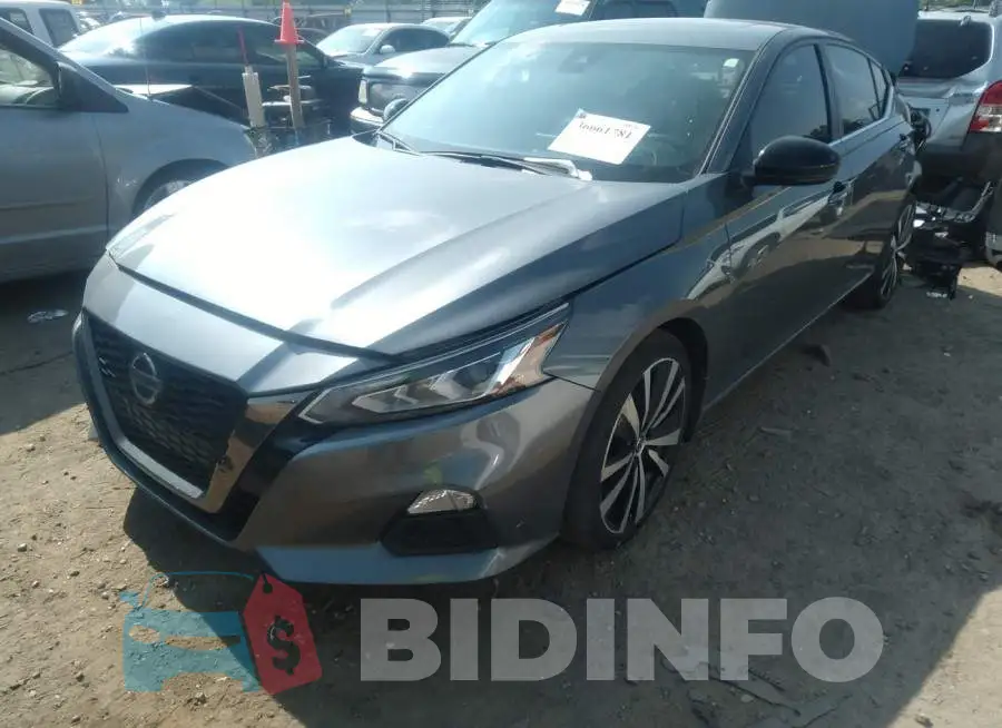 1N4BL4CV8LN320193 Photo# 2