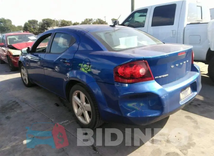 1C3CDZAB0DN534022 Photo# 3