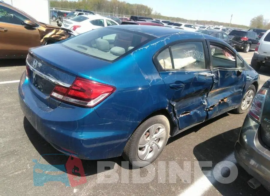 19XFB2F57EE247016 Photo# 4