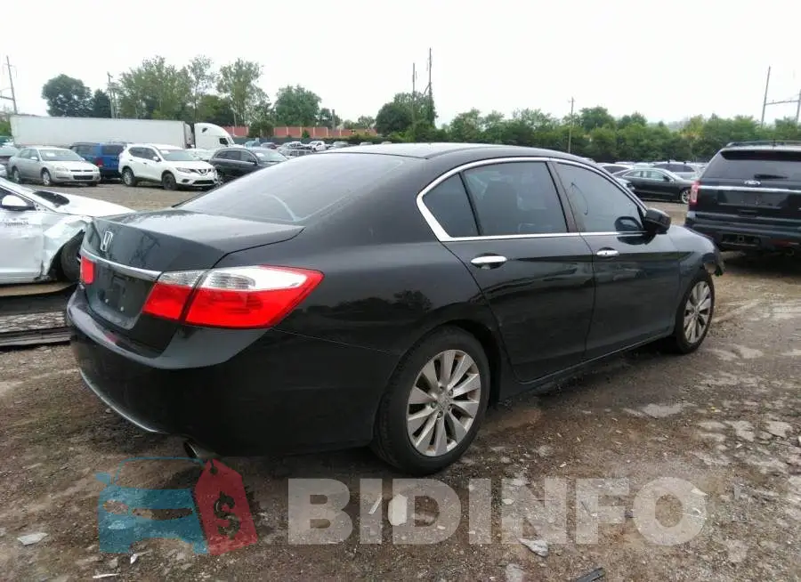 1HGCR2F77EA251281 Photo# 4