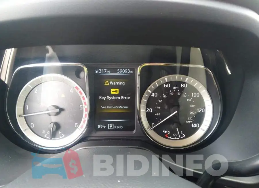 1N6BA1F2XGN500522 Photo# 7