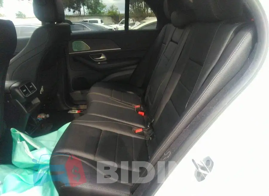 4JGFB4JBXNA579250 Photo# 8
