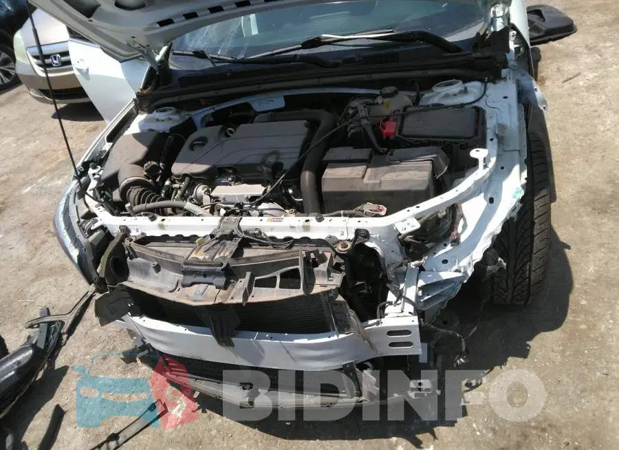 1G1ZB5ST7HF147231 Photo# 10