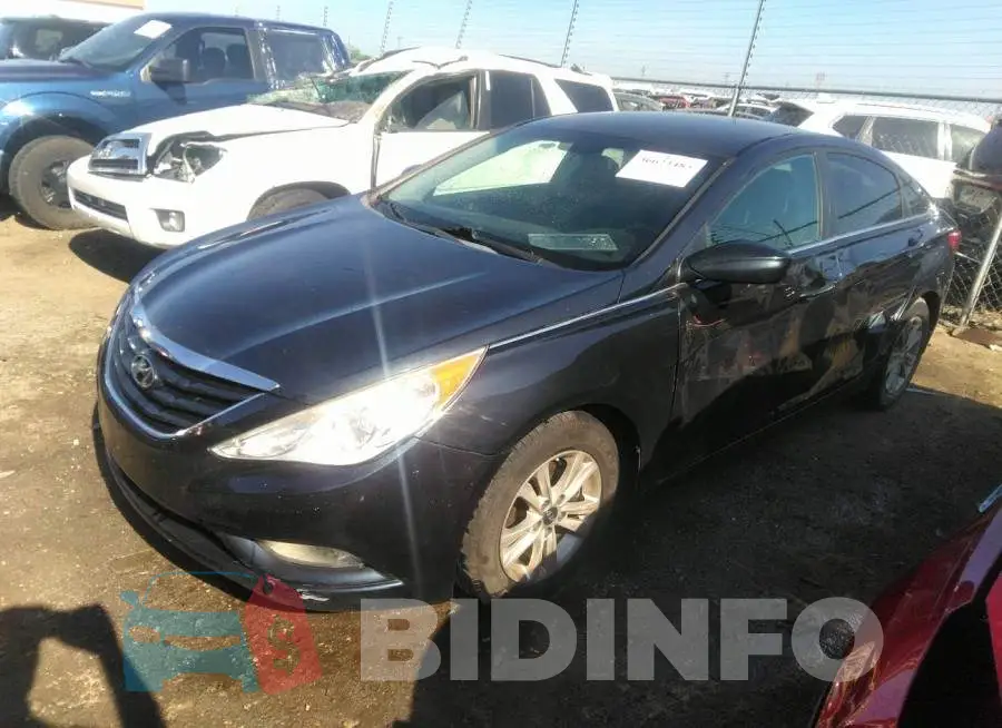 5NPEB4AC2DH762948 Photo# 2