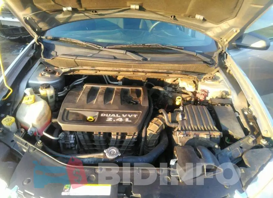 1C3CDZAB5DN707355 Photo# 10