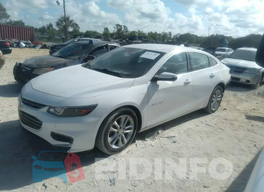 1G1ZD5ST2JF212468 Photo# 2