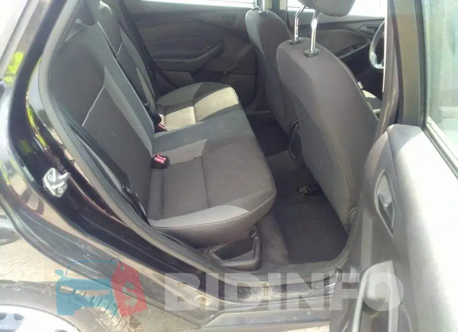 1FADP3E2XEL418392 Photo# 8