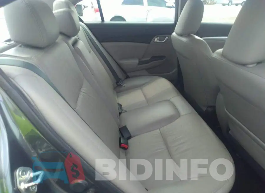 19XFB2F96DE017923 Photo# 8