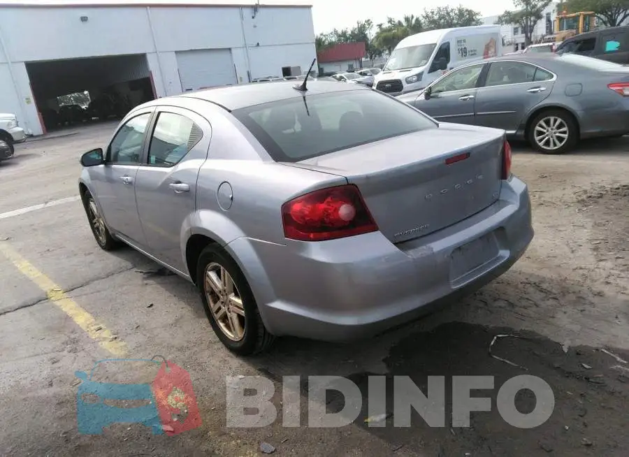 1C3CDZCB6DN548049 Photo# 3