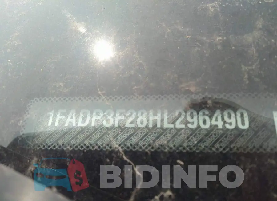 1FADP3F28HL296490 Photo# 9
