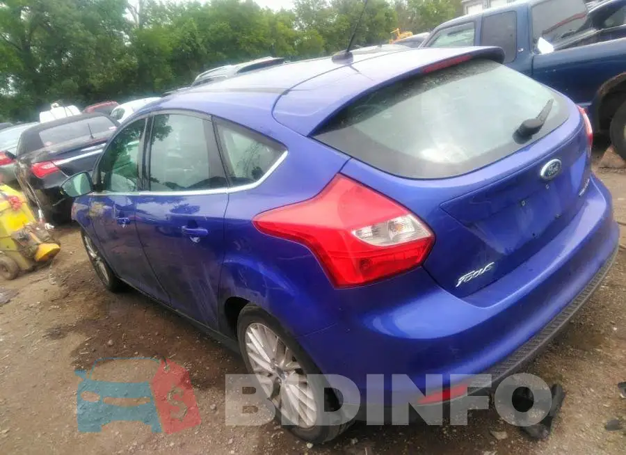 1FADP3N22DL239875 Photo# 3