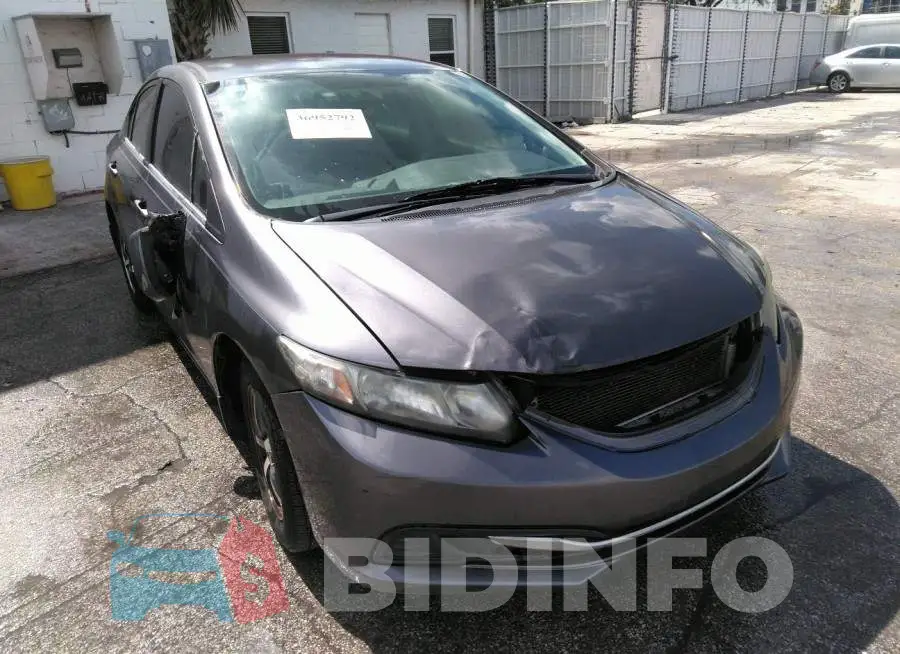 19XFB2F77FE110693 Photo# 6
