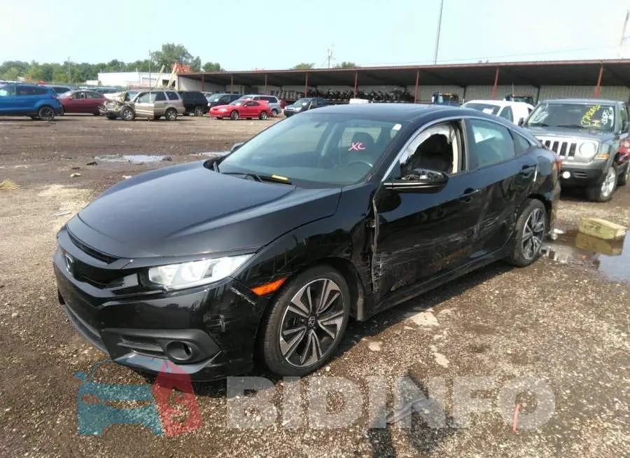 19XFC1F73HE002677 Photo# 6