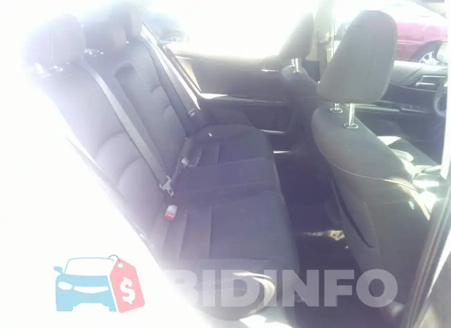 1HGCR2F55FA168433 Photo# 8