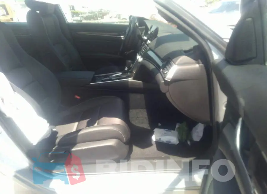1HGCV1F38MA100841 Photo# 5