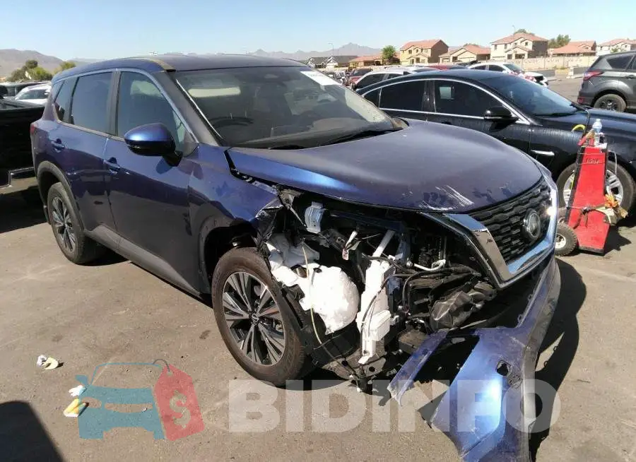 JN8BT3BA1PW002018 Photo# 6
