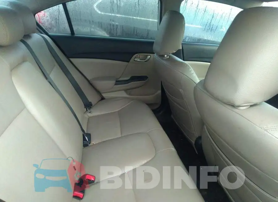 19XFB2F72FE021873 Photo# 8