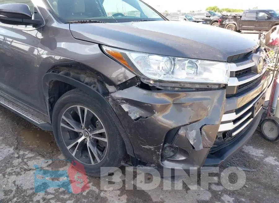 5TDZZRFH2JS250207 Photo# 6