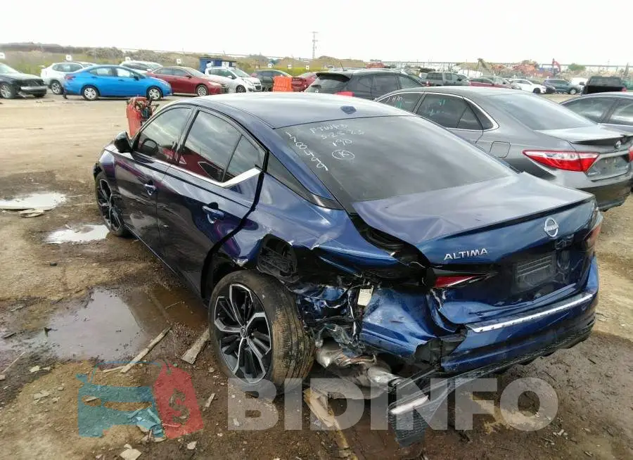 1N4BL4CV6PN302278 Photo# 3