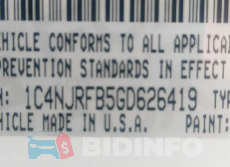 1C4NJRFB5GD626419 Photo# 9