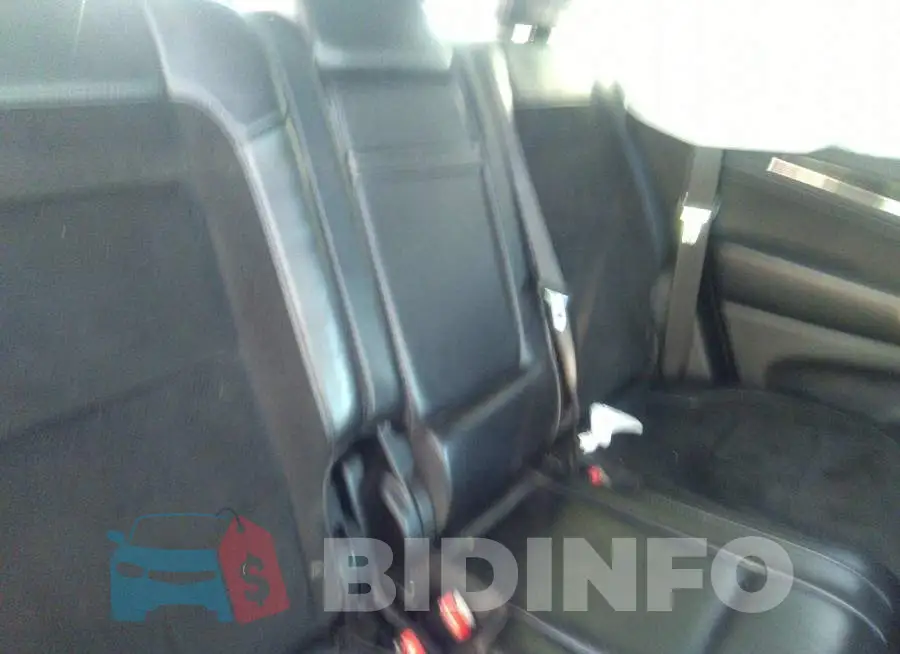 1C4RJFLT5HC683031 Photo# 8