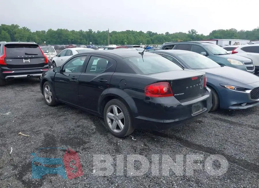 1C3CDZAB5DN563564 Photo# 3