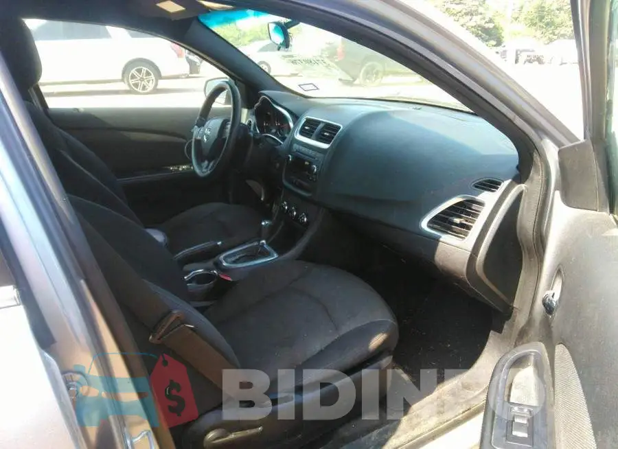 1C3CDZAB7DN591608 Photo# 5
