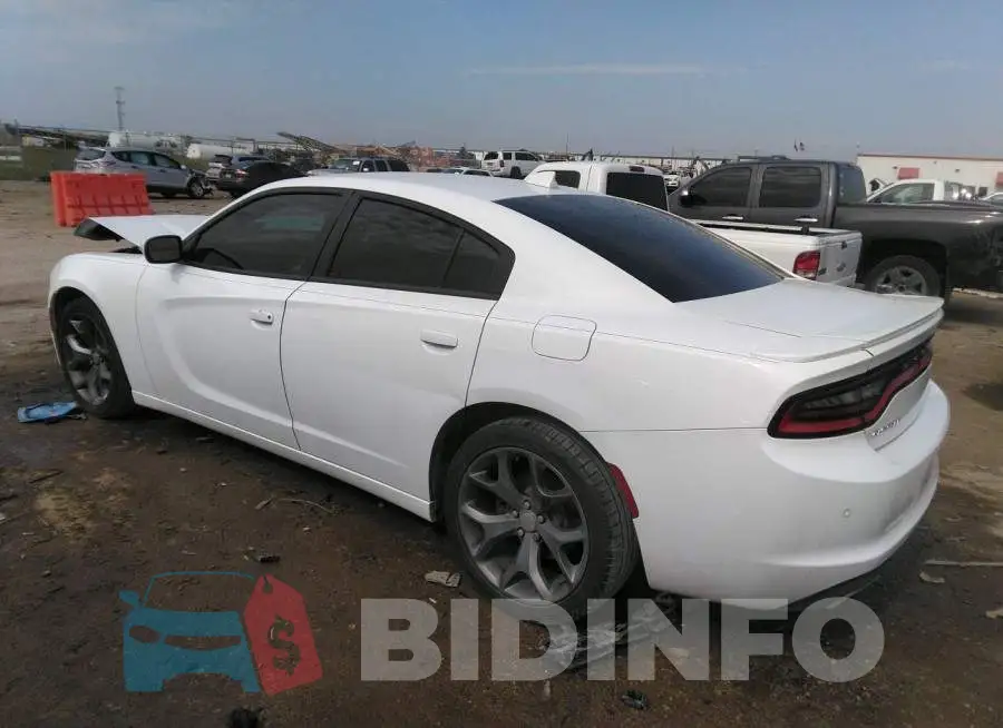 2C3CDXHG4GH241582 Photo# 3
